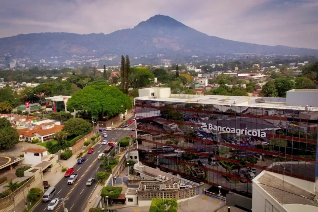 Bancoagrícola evalúa incursionar en activos digitales bajo estrictos estándares de riesgo