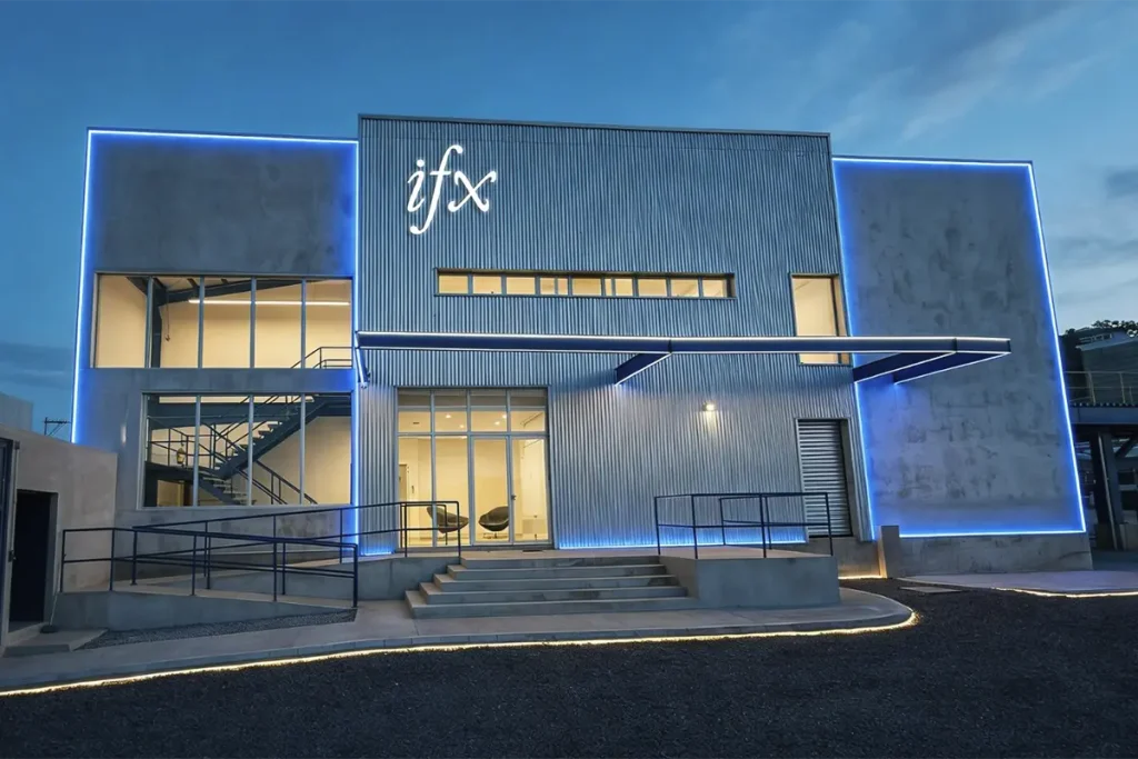 IFX invertirá $6 millones en El Salvador para ampliar infraestructura digital