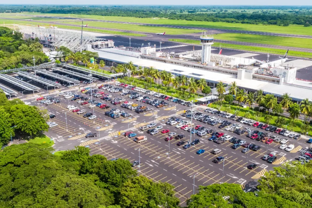 CEPA proyecta nuevo edificio de estacionamiento para el aeropuerto de El Salvador